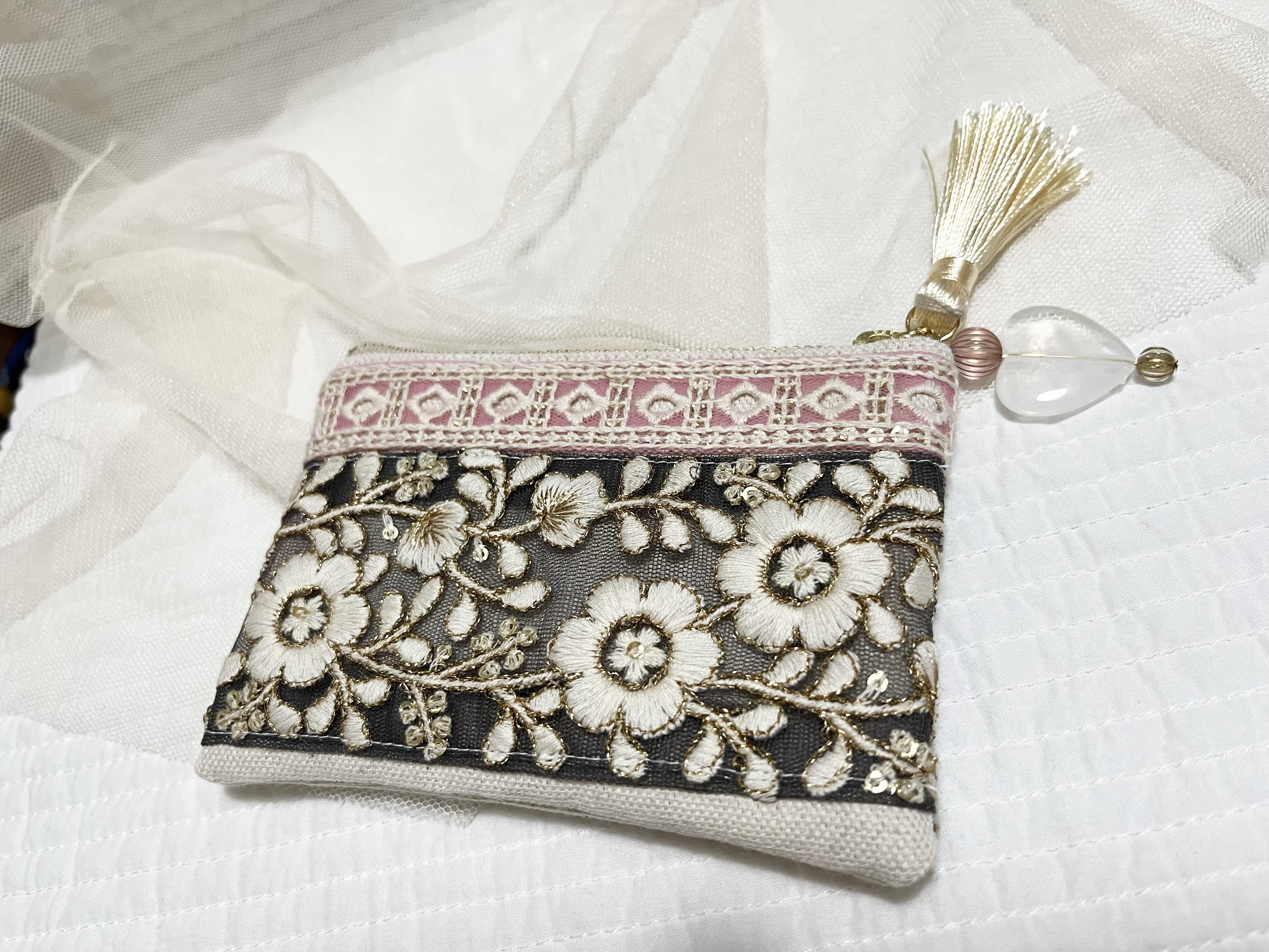 インド刺繍リボンのミニポーチ ポーチ ミシェルプティ 通販