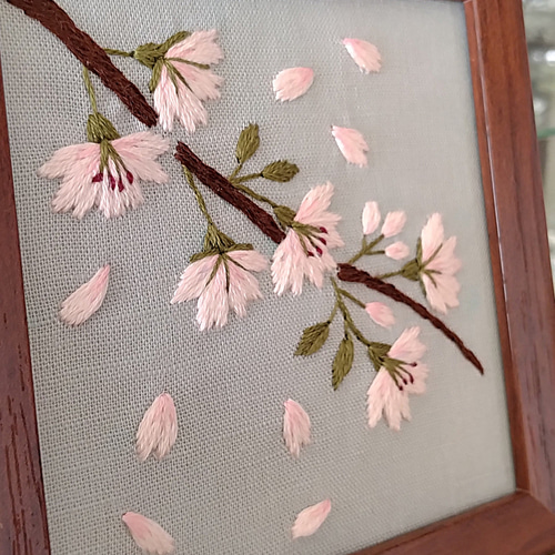 受注生産】☆2色から選べるフレーム付き 刺繍フレーム 桜 その他