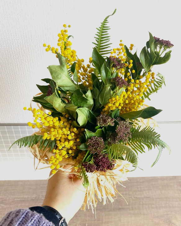 春色新作2024✨【ラッピング無料＾＾】ミモザとガマズミのスワッグ