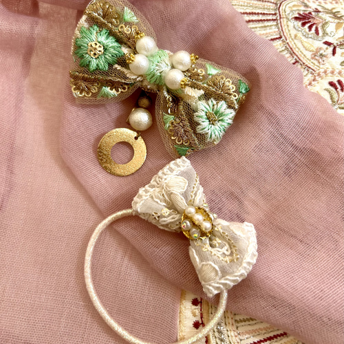 438» ♥️感謝sale中♥️インド刺繍リボン髪飾りセット*女の子* ポニー