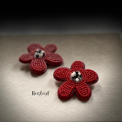 ビーズ刺繍のブローチ　-赤いポピー　感謝- poppy 1枚目の画像