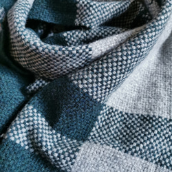 Carina による手織り | 50% ヤク、50% メリノウールの手織りスカーフ 2枚目の画像