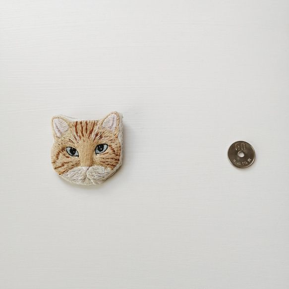 【限定1点】猫刺繍のブローチ　Bella 5枚目の画像