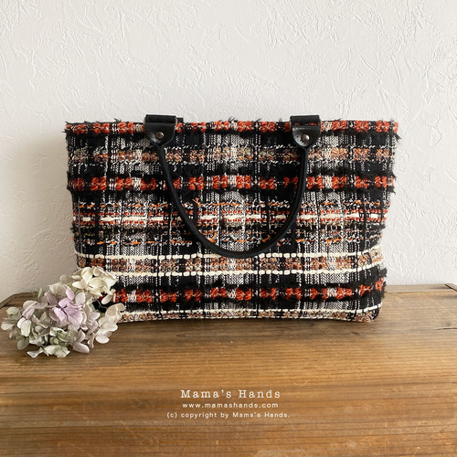 ☆残り1点☆ おしゃれな ツイード 黒 / ラメ / レンガ/ 白 革 小柄  