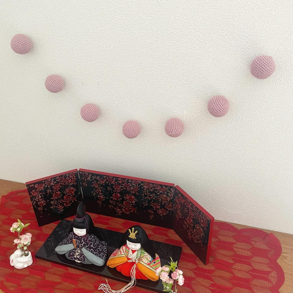 くすみピンクのボールガーランド(1列つなぎ) 4枚目の画像