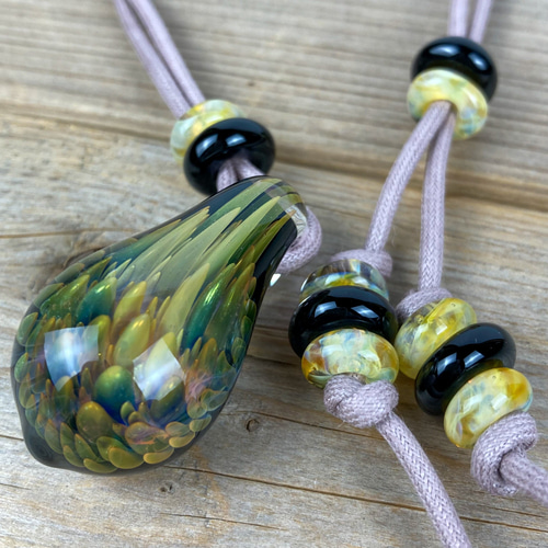 Fume Dot Glass Implosion ボロシリケイトガラスペンダント