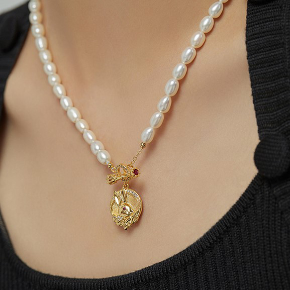 淡水パールのネックレス　真珠　淡水真珠　淡水パール　パール ウサギ　6月の誕生石 夏の誕生石2024