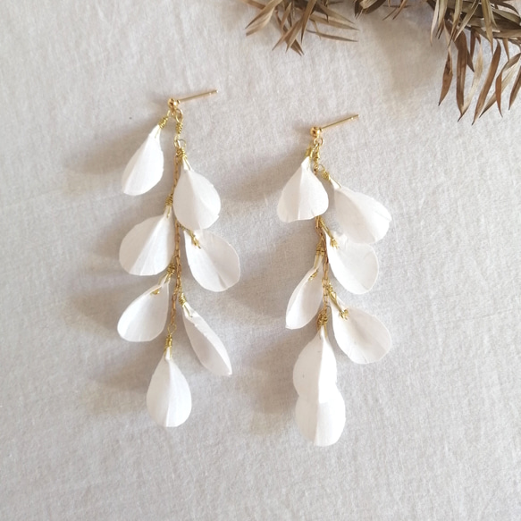 ひらり hirari 01 紙製アクセサリー 花びら ピアス イヤリング