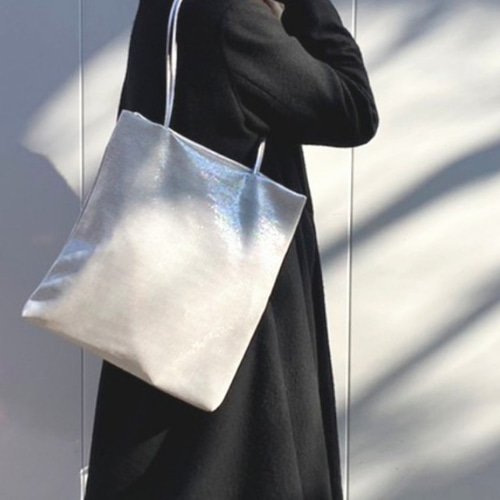 とにかく軽い！A4が入るおとなのトートバッグM◇ラメメッシュ