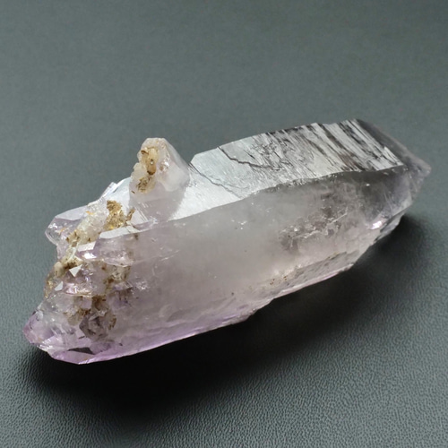 ベラクルスアメジスト 鉱石 鉱物 ミネラル 標本 原石 母岩付き ⑩ 楽天市場】◇ベラクルス産◇ アメジスト クラスター 原石迫力の