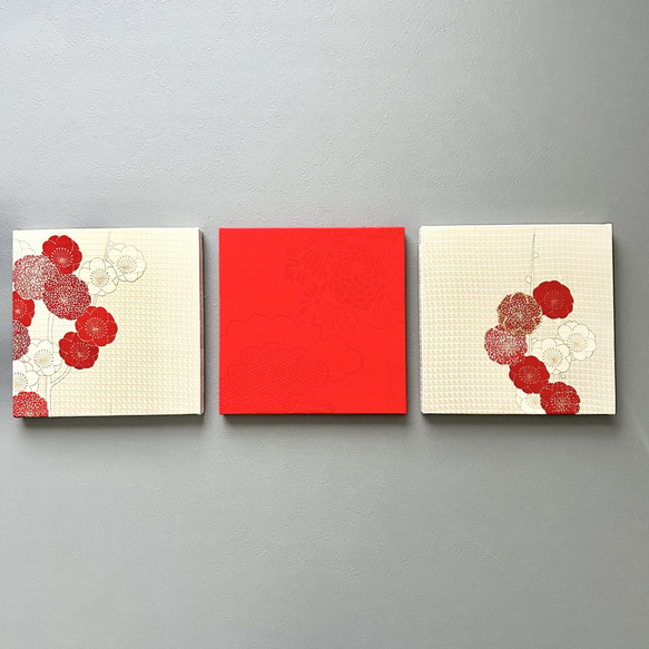 着物のファブリックパネル　輝く紅白の梅（3枚セット）　着物リメイク　インテリア　古民家　ひなまつり　壁飾り　ギフト　日本 2枚目の画像
