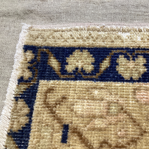 手織りトルコ絨毯 95x54cm ヴィンテージラグ 8枚目の画像