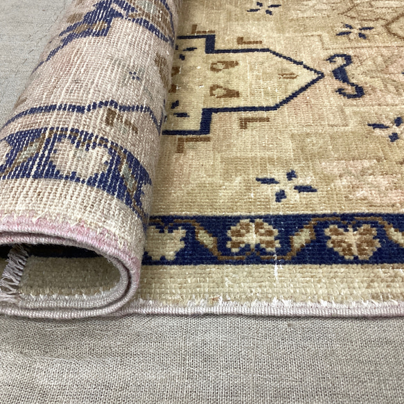 手織りトルコ絨毯 95x54cm ヴィンテージラグ 10枚目の画像