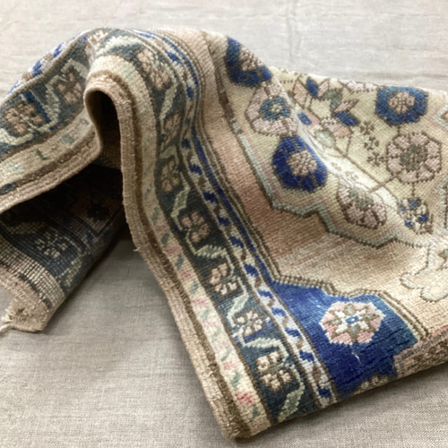 手織りトルコ絨毯 105x55cm ヴィンテージラグ カーペット・絨毯・ラグ