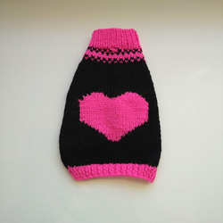 犬服 ハンドメイド セーター 手編み ピンク＆ブラック ネオンカラー ハート OB2 1枚目の画像