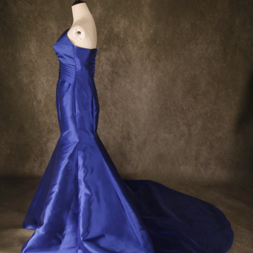 送料無料！パーティードレス ブルー マーメイドライン デザイン感