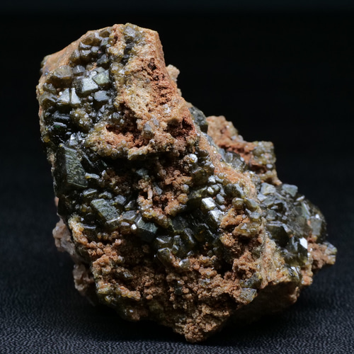 希少【鉱物 標本 灰礬柘榴石 結晶 原石】オーストラリア