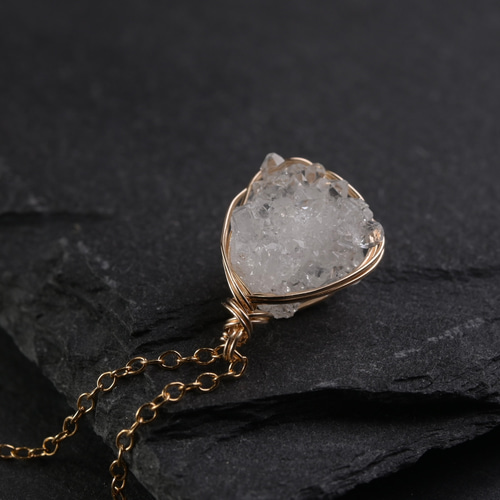 金平糖水晶 クリスタル 原石 鉱物 ワイヤーラッピング