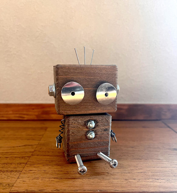 世界に一つだけのN ROBO/手作りロボット/木製ロボット/廃材/飾り/置物