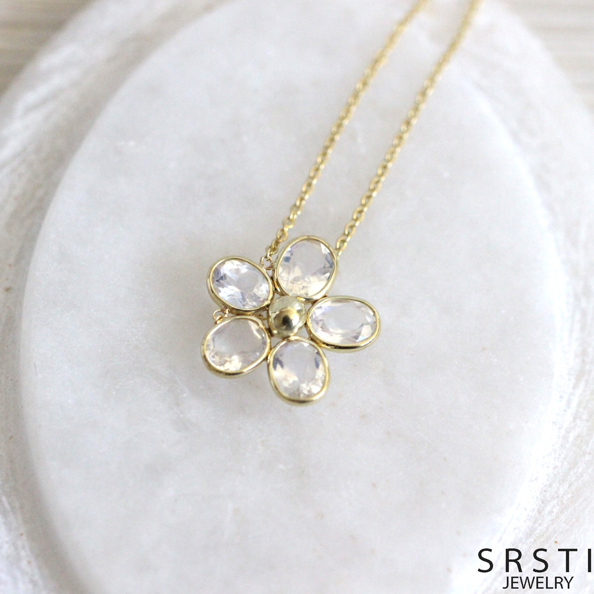 ■OrderMade■ レインボームーンストーンK18/K14フラワー ネックレス