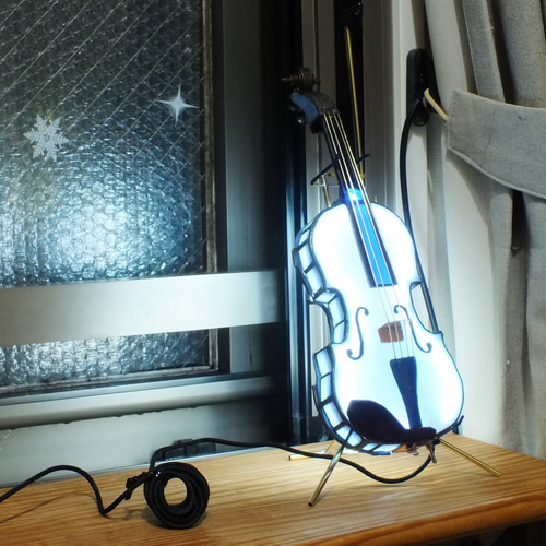 ラファエルブルーのバイオリンLL1（藤色、アジサイ色） ステンドグラス