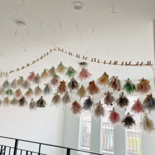 flying wreath 