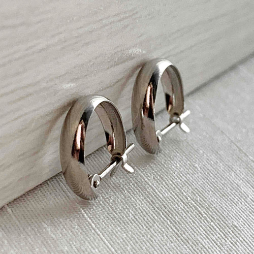 プラチナ【3×10mm 月甲フープピアス】Pt900刻印入 日本製 ペア ピアス