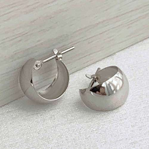 地金＊プラチナ【7×10mm 月甲フープピアス】Pt900刻印入 日本製