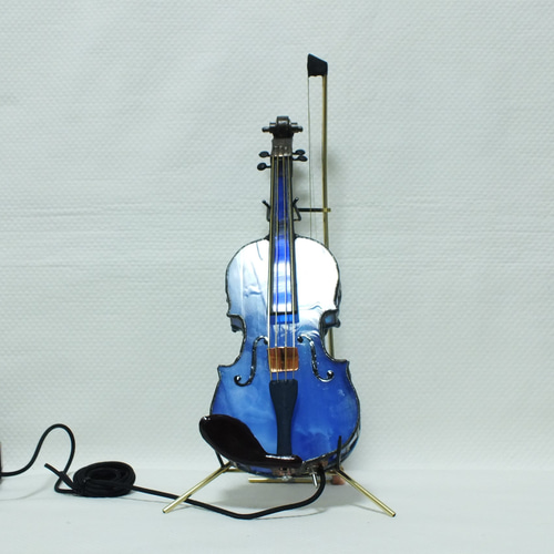 杜若色（カキツバタ）のバイオリンLL2（白混じりの青） ステンドグラス