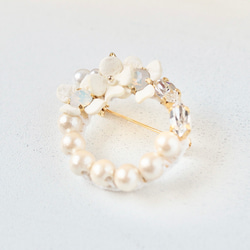 Leather Jewel ビジューブローチ　ホワイト 3枚目の画像