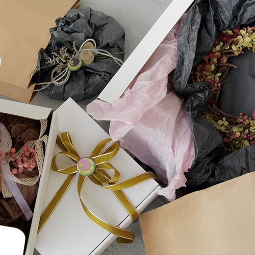 Creema限定！母の日ギフト】ミモザとオリーブのドライフラワーリース