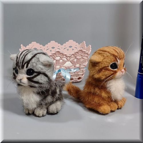 羊毛フェルト猫