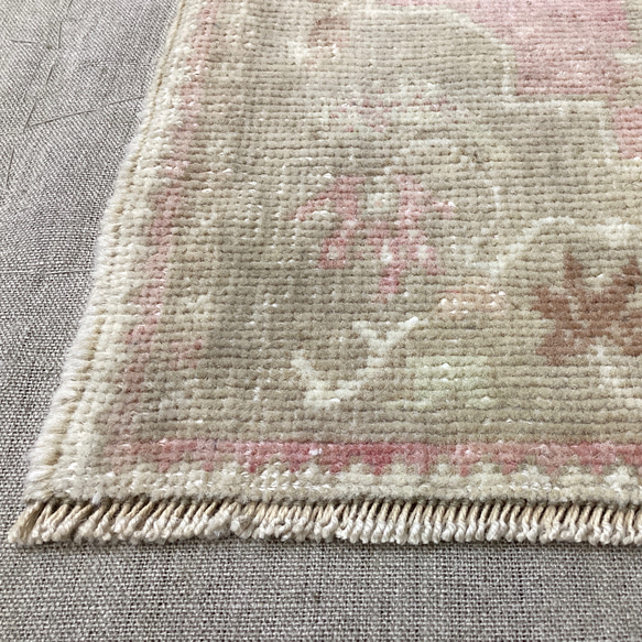 手織りトルコ絨毯 95x51cm ヴィンテージラグ 5枚目の画像
