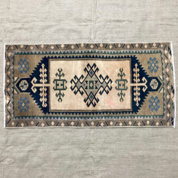 手織りトルコ絨毯 97x49cm ヴィンテージラグ 1枚目の画像