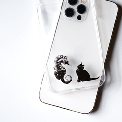 タツノオトシゴと猫 スマホケース：iPhone15〜 6枚目の画像