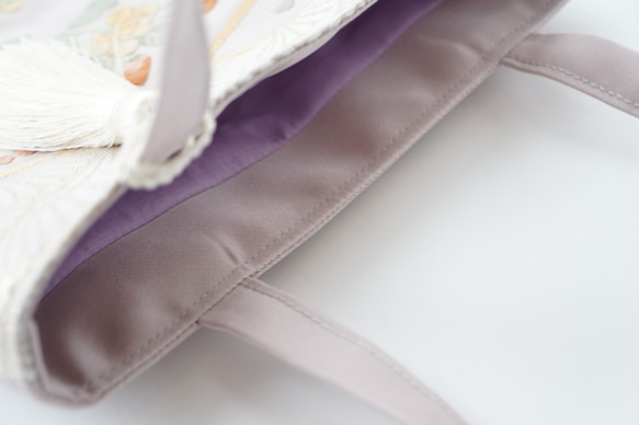 [梅花、貝殼、菊花圖案淺紫色絲綢腰帶翻版迷你副包正裝包] 適合日常使用、婚禮、派對和日式包袋。 第4張的照片