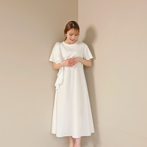 SALE】アシメ 肩フリル Aライン ドッキング カットソー
