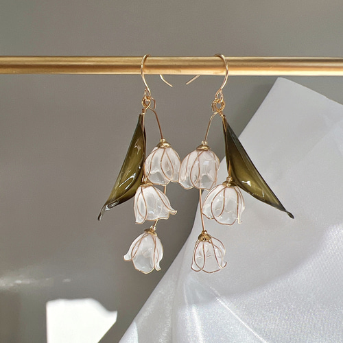 Pamela Love フック ピアス イヤリング 花 フラワー 受注制作】フリルフラワーピアス/イヤリング ピアス（その他