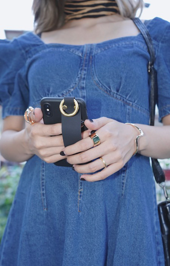 Ring Karabiner&Band iPhone Case (black) スマートフォングッズ ブラック 黒 1枚目の画像