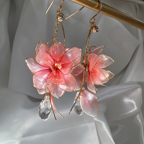 チェリーロータス(蓮)ピアス/イヤリング ディップアート アメリカン