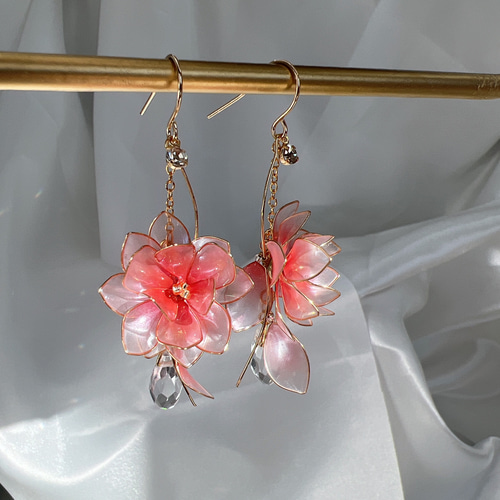 チェリーロータス(蓮)ピアス/イヤリング ディップアート アメリカン