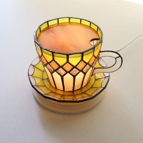 ティーカップのランプ ✤ ＜ステンドグラス＞ ✤ スタンドライト