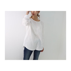 ふわふわダブルガーゼブラウス／シャーリング袖のシンプルなダブルガーゼトップス／ホワイト 10枚目の画像