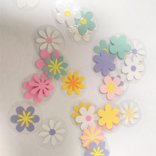 ラミネート可 写真 色紙 手紙 壁面 アルバム 飾り ～お花畑のウサギ