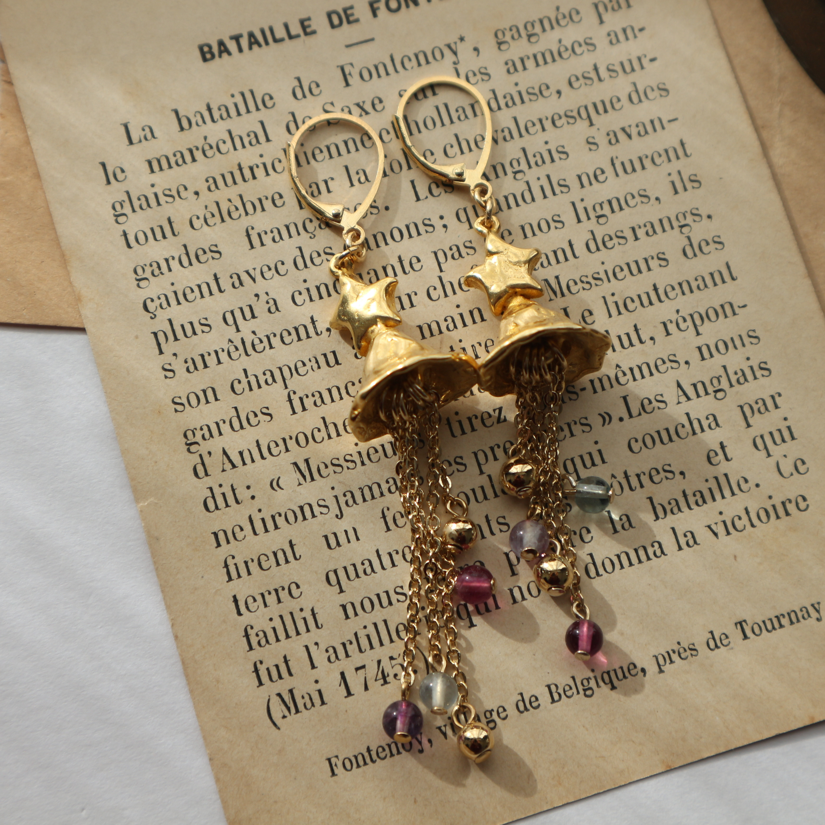 踊る流星の耳飾り＜ピアス／イヤリング＞