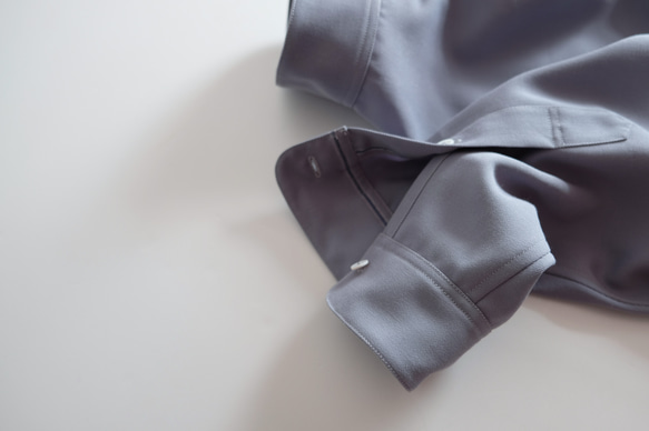 新作・シャツ袖４ポケットパンツ /ウールギャバジン 【グレイッシュ、サックスラベンダー】 20枚目の画像