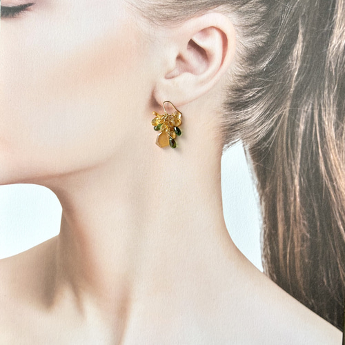 14kgf アパタイトのピアス