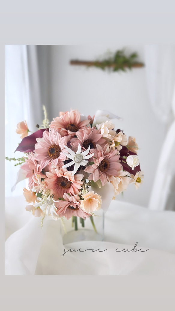 ピンクのサンフラワーブーケ　ひまわりのブーケ　造花ブーケ　ウェディングブーケ 