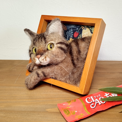 羊毛フェルト猫 キジ猫(ロングコート)BOXフレーム 羊毛フェルト猫 キジ猫(ロングコート)BOXフレーム