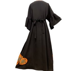 上質 黒留袖 アクセントカラーカシュクール ワンピース 正絹 上質 着物リメイク 結婚式 衣装 和柄 黒 A60107 11枚目の画像